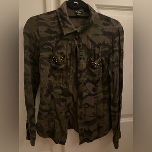 Guess Studded Camo Button-Up Shirt Size S/P